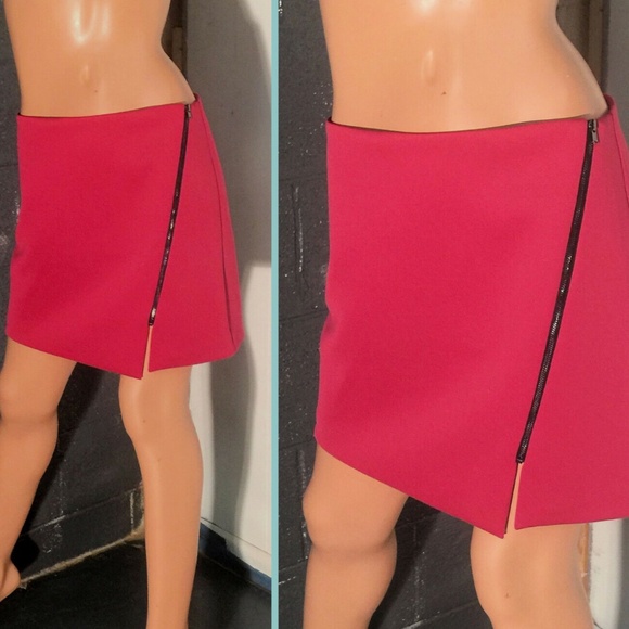 NWT~WELLS GRACE Fuchsia Pink Asymmetrical Zipper Short Modern Mini Skirt~M - Picture 2 of 9